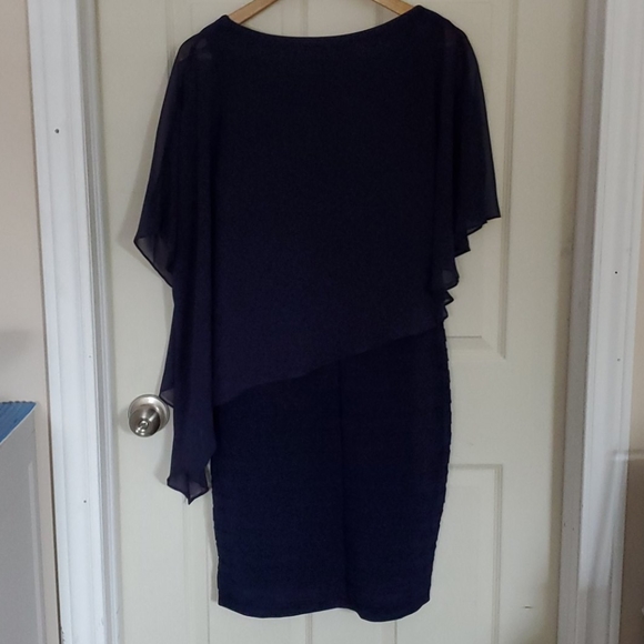 Dress & shoes - Picture 2 of 6